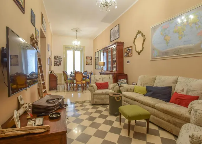 2 Bedroom Awesome Apartment In Palermo